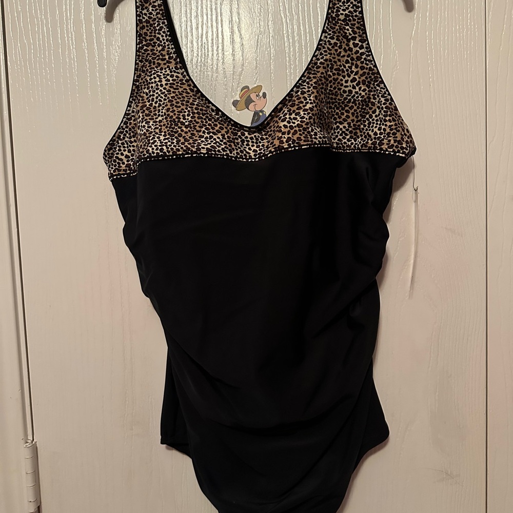 NWT Caribbean Sand Chic Leopard Print and Black One Piece Swimsuit